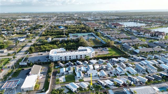 11531 Papershell DR, Fort Myers, FL 33908