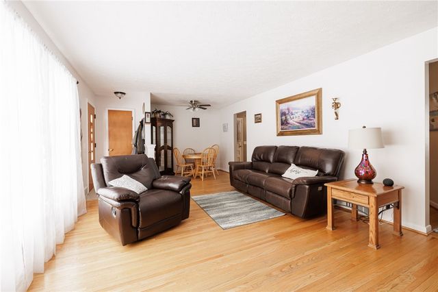 1572 Scribner Road, Penfield, NY 14526