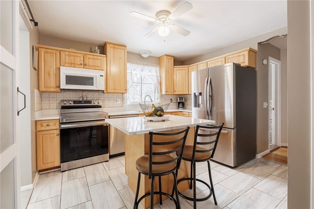 1572 Scribner Road, Penfield, NY 14526