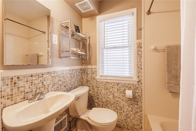 1572 Scribner Road, Penfield, NY 14526