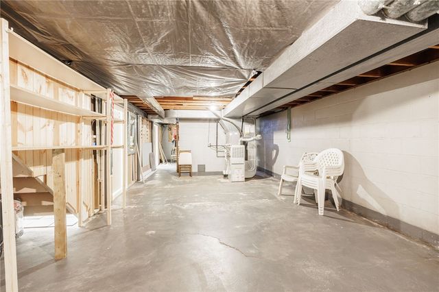 1572 Scribner Road, Penfield, NY 14526