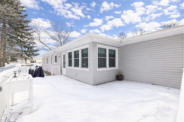 1572 Scribner Road, Penfield, NY 14526