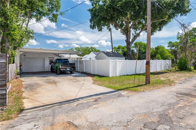 414 E BULLARD AVENUE, Lake Wales, FL 33853