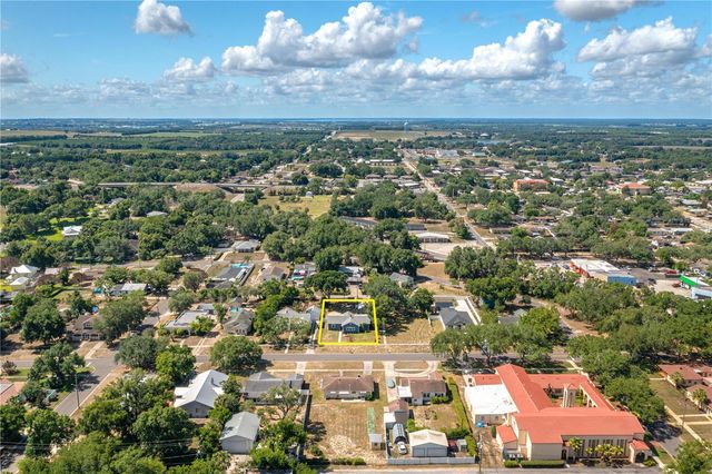 414 E BULLARD AVENUE, Lake Wales, FL 33853