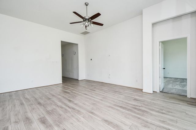 8215 Longear Lane, Rosenberg, TX 77469