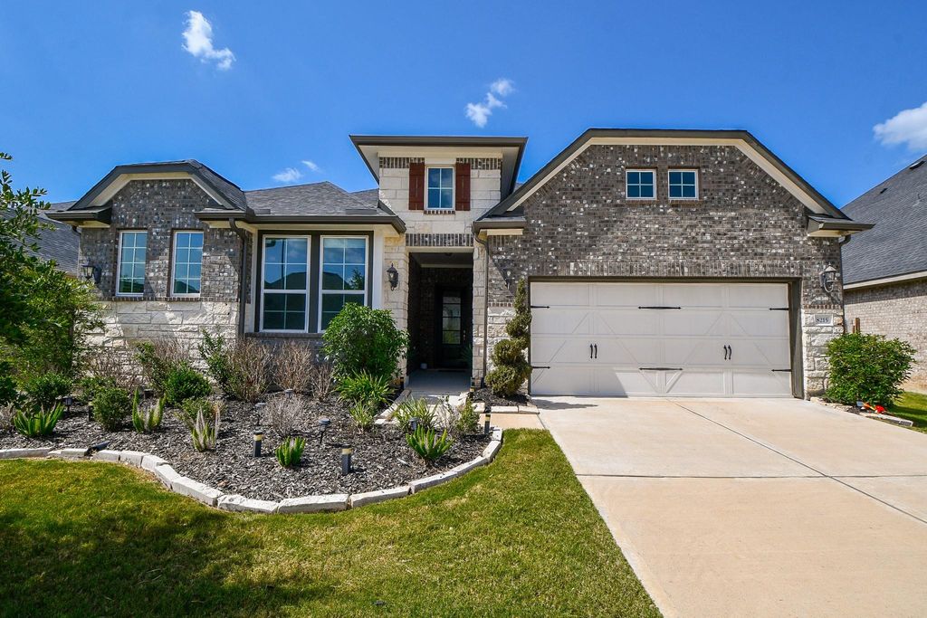 8215 Longear Lane, Rosenberg, TX 77469