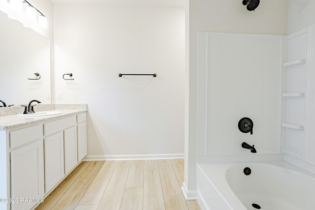 211 Cainwood Court, Carencro, LA 70520