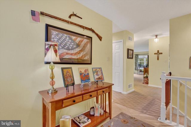 7 SUNSHINE AVE, Gettysburg, PA 17325