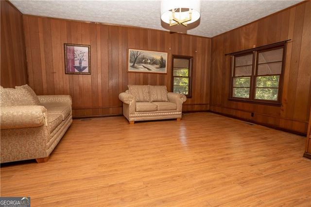 305 Wolfe Street, Dublin, GA 31021