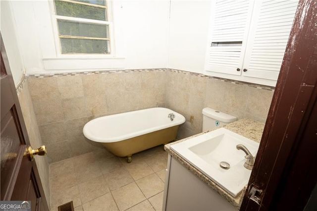 305 Wolfe Street, Dublin, GA 31021