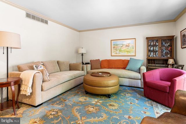 1101 QUINARD CT, Ambler, PA 19002