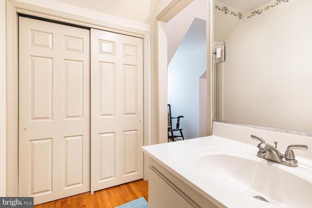 1101 QUINARD CT, Ambler, PA 19002