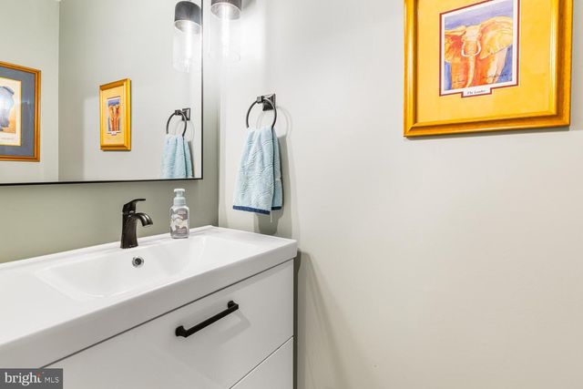 1101 QUINARD CT, Ambler, PA 19002