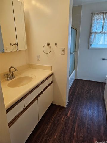 844 Wahinani Street, Pearl City, HI 96782