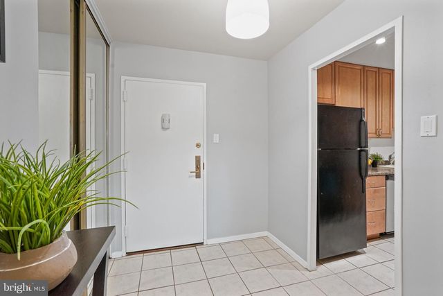 1435 4th St SW Apt B107, Washington, DC 20024