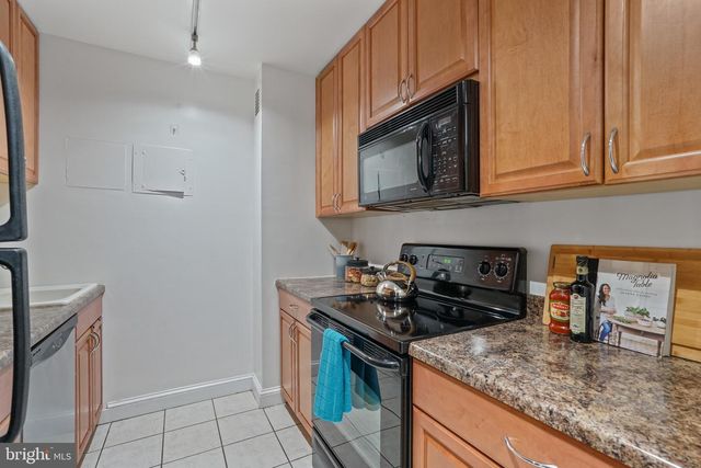 1435 4th St SW Apt B107, Washington, DC 20024