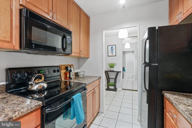 1435 4th St SW Apt B107, Washington, DC 20024