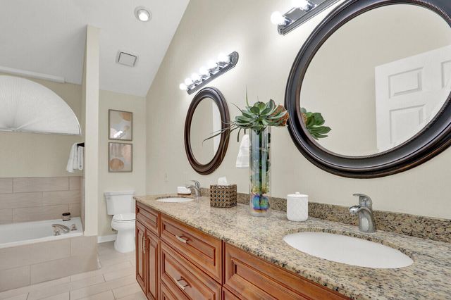 1575 Windship Circle, Wellington, FL 33414