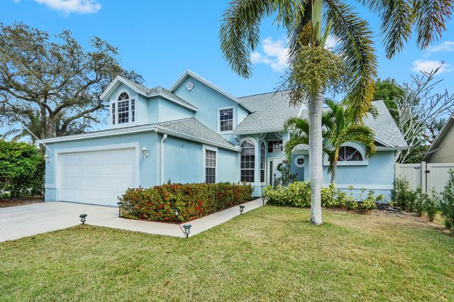 1575 Windship Circle, Wellington, FL 33414