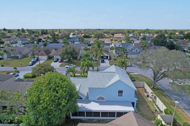 1575 Windship Circle, Wellington, FL 33414