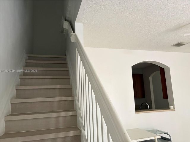 2281 NE 42nd Ave 2281, Homestead, FL 33033