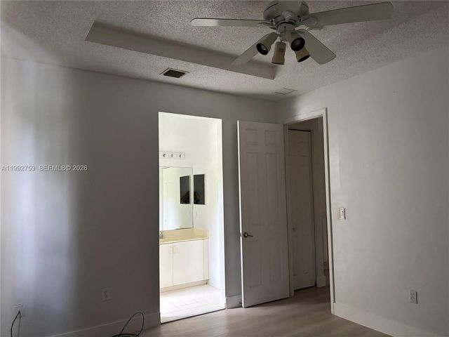 2281 NE 42nd Ave 2281, Homestead, FL 33033