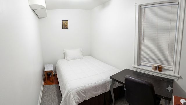 2507 W WALTON Street, Chicago, IL 60622