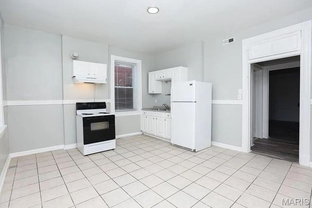 3322 Pennsylvania Avenue, St Louis, MO 63118