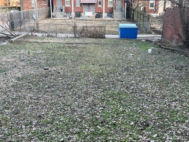 3322 Pennsylvania Avenue, St Louis, MO 63118