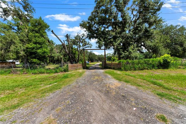 9922 ROCKHILL ROAD, Thonotosassa, FL 33592
