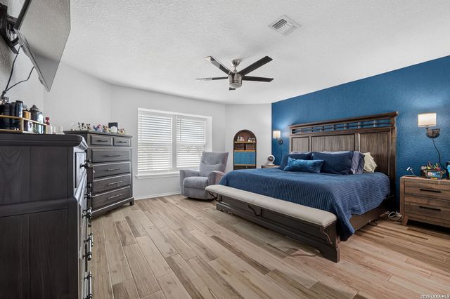 9702 HIDDEN FLS, San Antonio, TX 78250