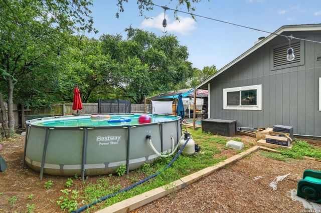 9702 HIDDEN FLS, San Antonio, TX 78250