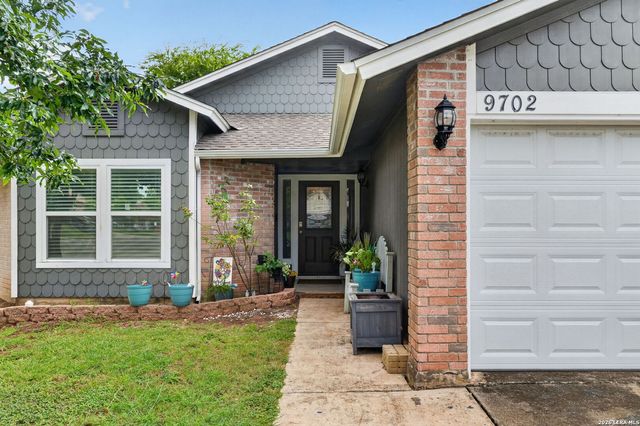 9702 HIDDEN FLS, San Antonio, TX 78250