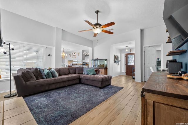 9702 HIDDEN FLS, San Antonio, TX 78250