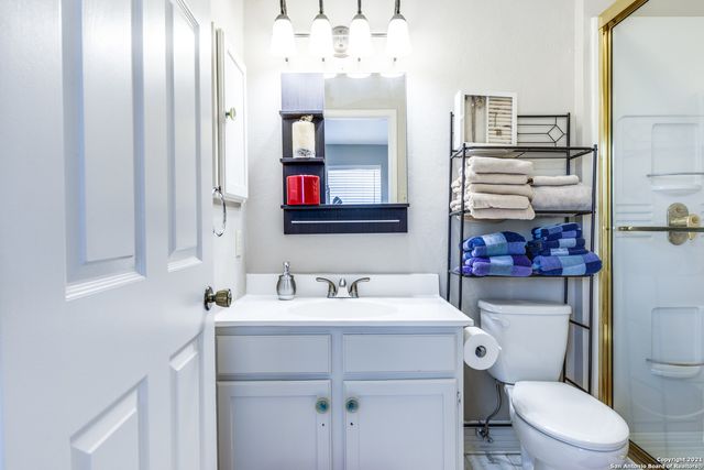 12 CROSS CANYON, San Antonio, TX 78247