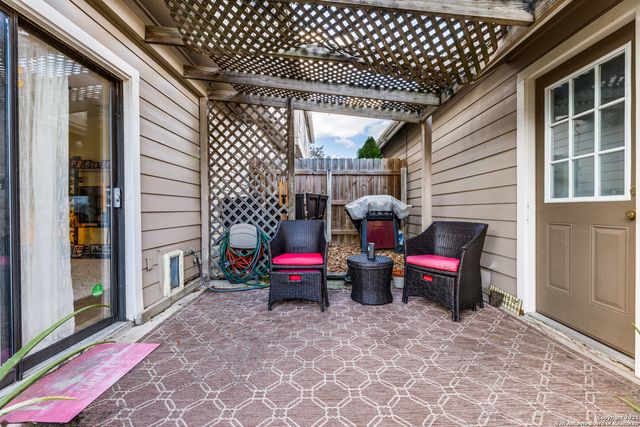 12 CROSS CANYON, San Antonio, TX 78247