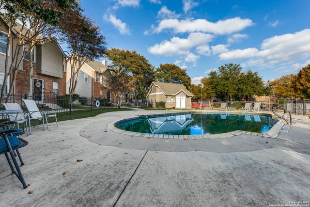 12 CROSS CANYON, San Antonio, TX 78247