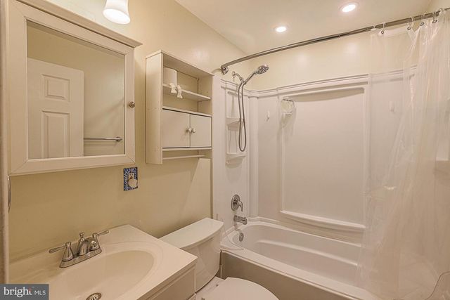 122 ALCOCK RD, Baltimore, MD 21221