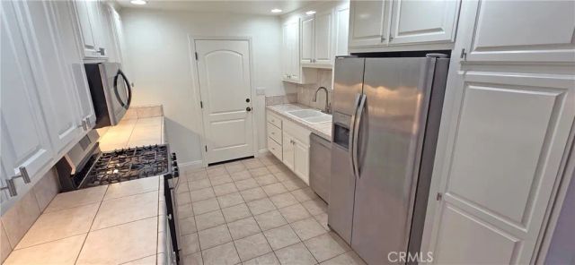 417 BERYL COVE Way, Seal Beach, CA 90740