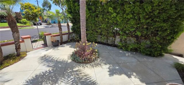 417 BERYL COVE Way, Seal Beach, CA 90740