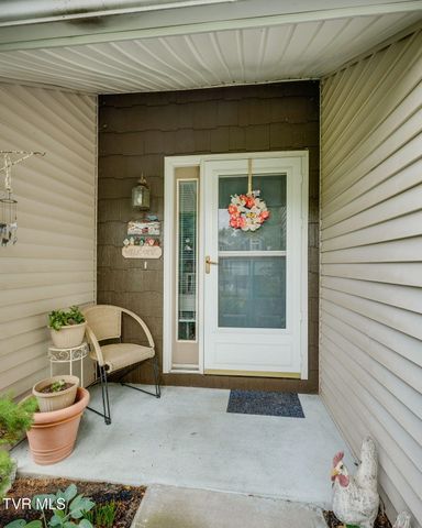 127 Timberbrook Drive -, Bristol, VA 24201