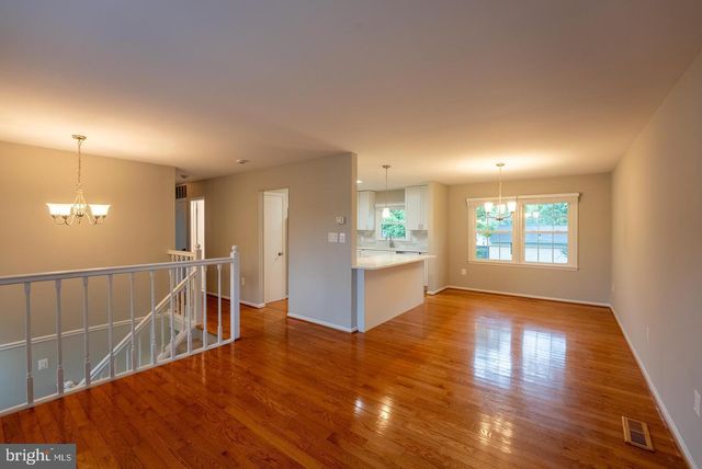 5629 SIGNAL POINT CT, Burke, VA 22015