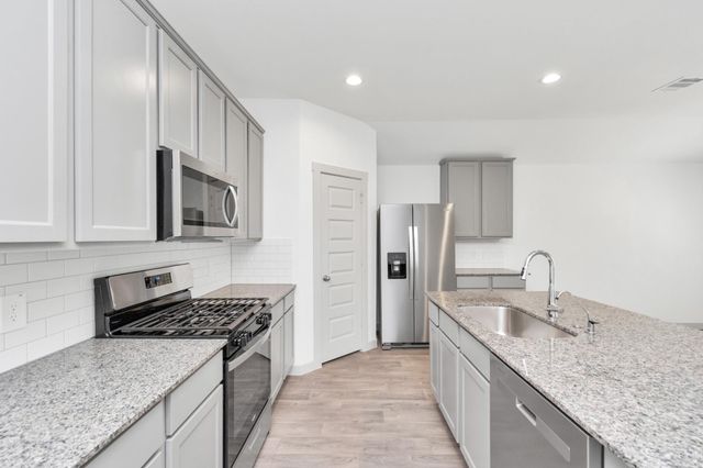 10626 Watershed Drive, Rosharon, TX 77583