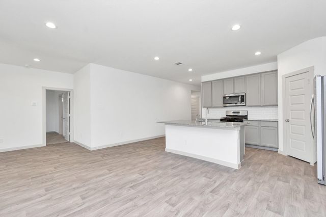 10626 Watershed Drive, Rosharon, TX 77583