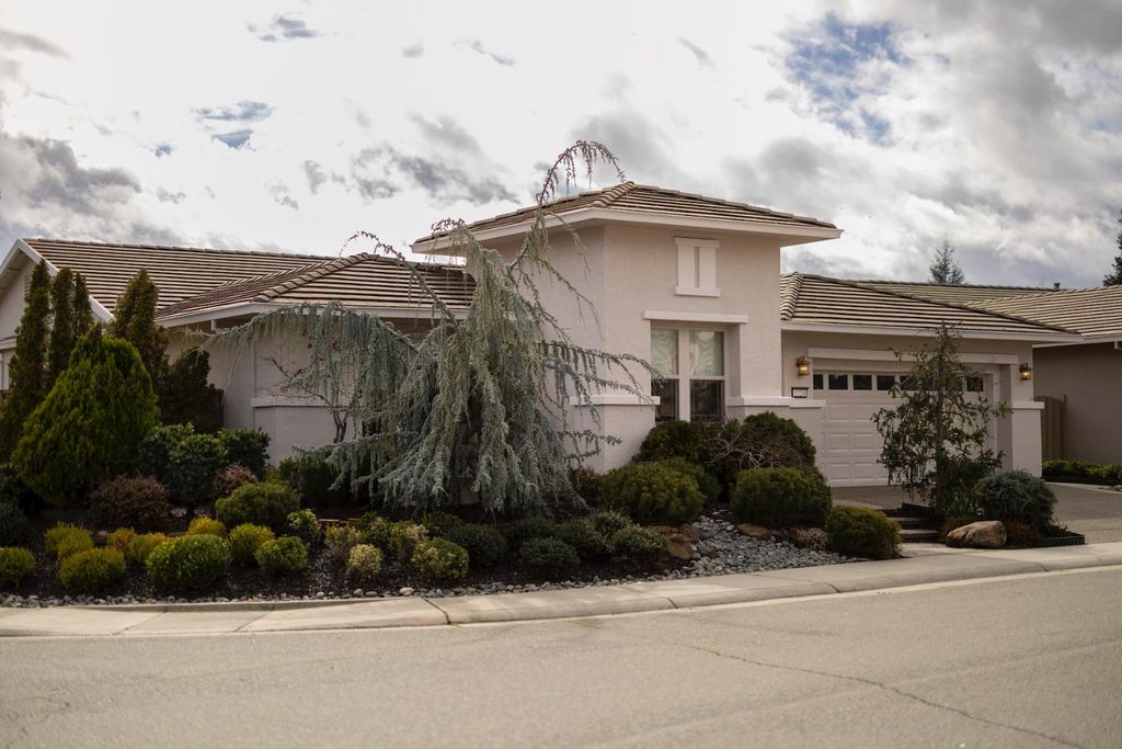 1224 Tiger Lily Ln, Lincoln, CA 95648