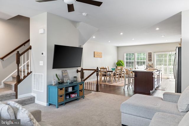 8622 WILMORE LN, Spotsylvania, VA 22553