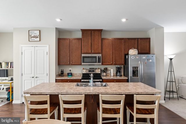 8622 WILMORE LN, Spotsylvania, VA 22553