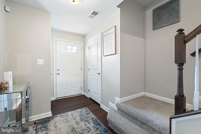 8622 WILMORE LN, Spotsylvania, VA 22553
