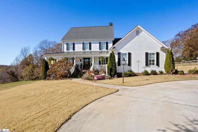 904 Laurelwood Way, Landrum, SC 29356