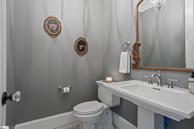 904 Laurelwood Way, Landrum, SC 29356